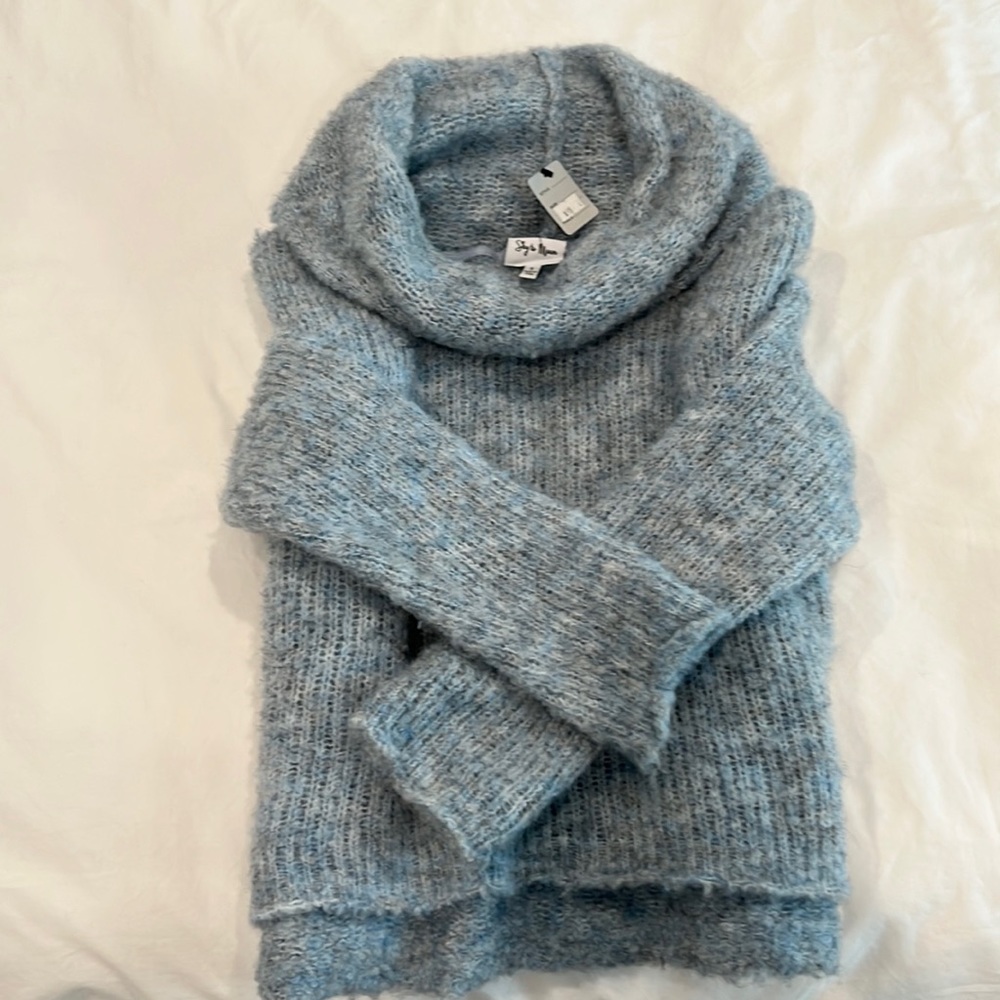 Sky To Moon BRAND NEW NEVER WORN. Grey sweater. Size S